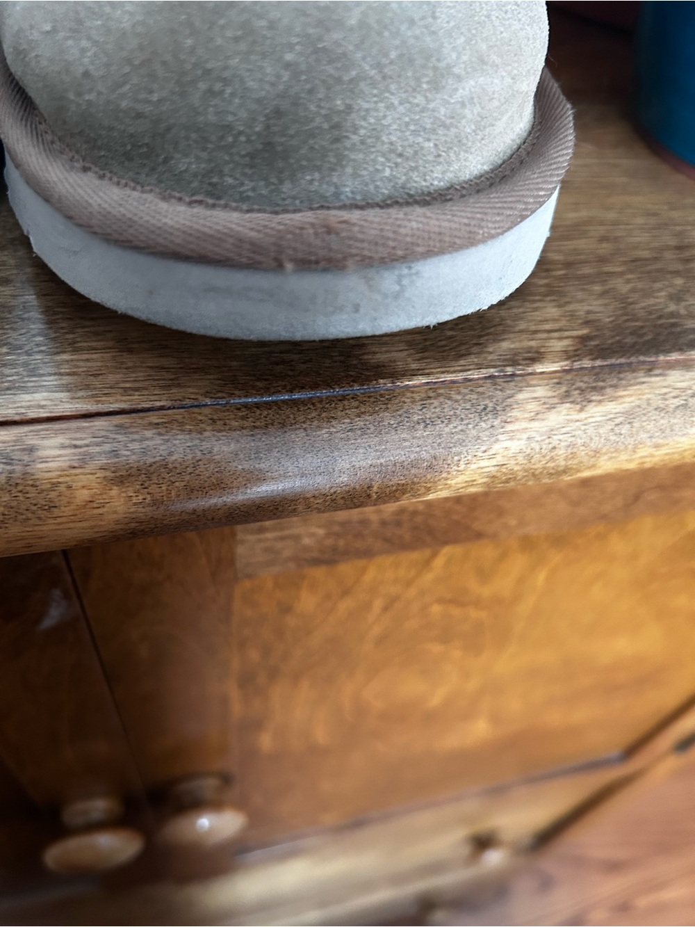 UGG Classic Slip On Slippers - Men's, Unisex - Picture 9 of 9